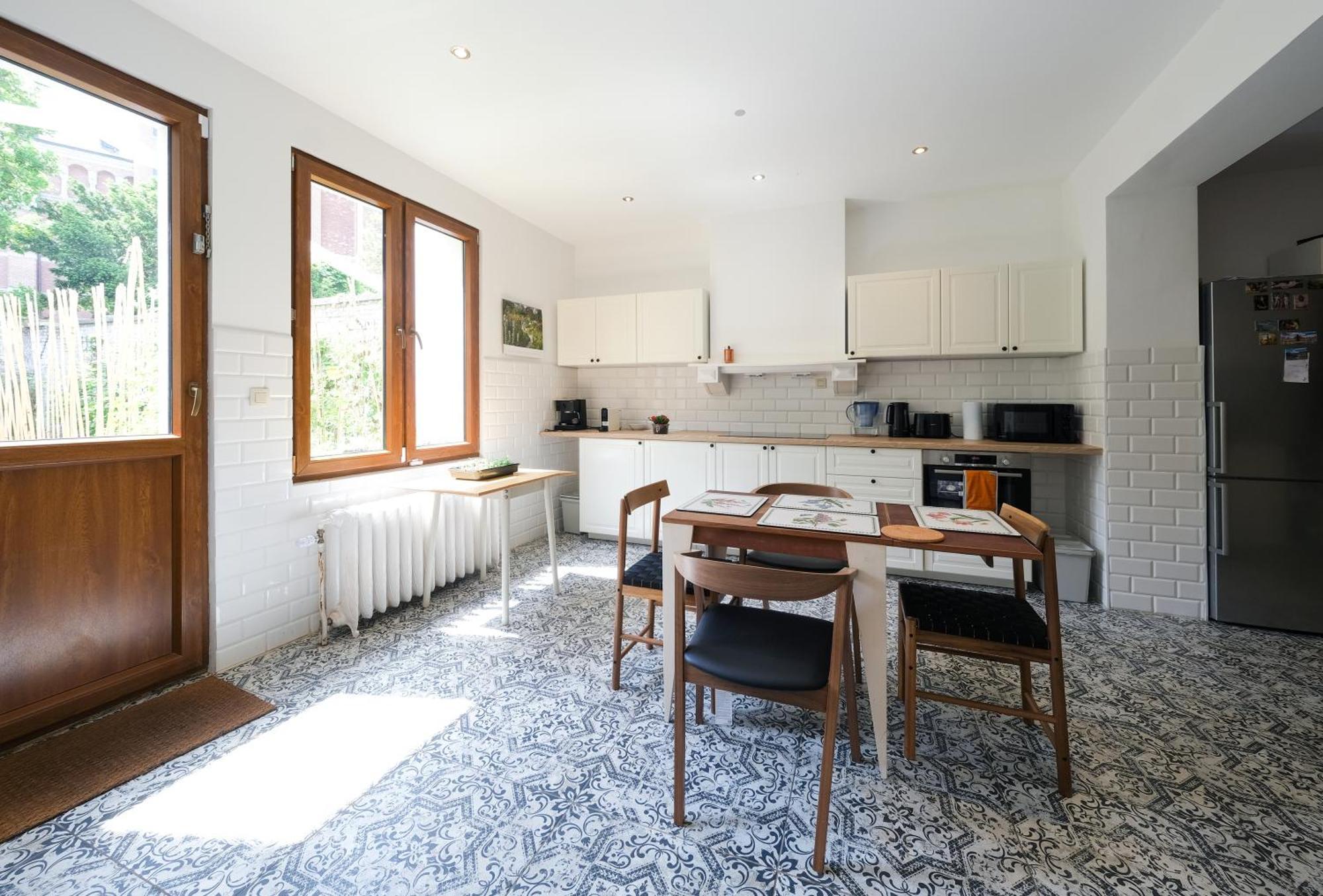 Your Homestay In A Bibliophile Mansion Antwerp Luaran gambar